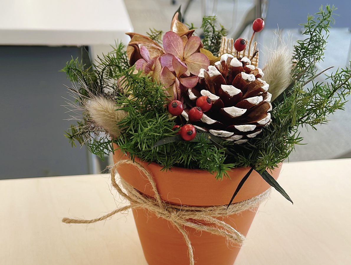 親子手作り講座 「素敵なクリスマスアレンジメント」講座を開催しました！